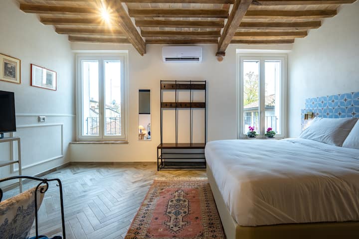 Guesthost - Bixio 29 Apartment 4 - Parma