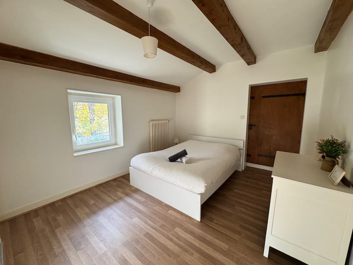 غرفة النوم 2