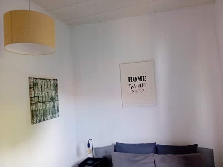 غرفة النوم 2