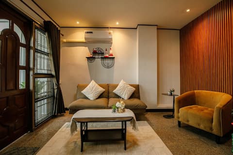 Warm wood CNX - Near Town