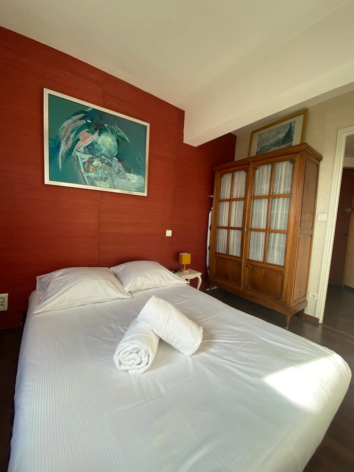 غرفة النوم 2