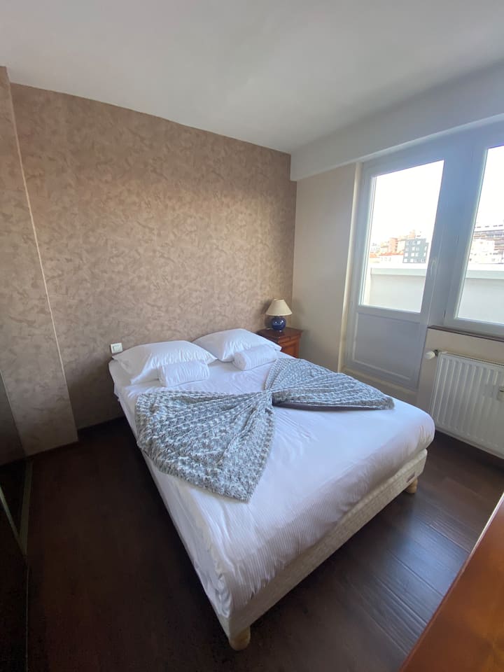 غرفة النوم 1