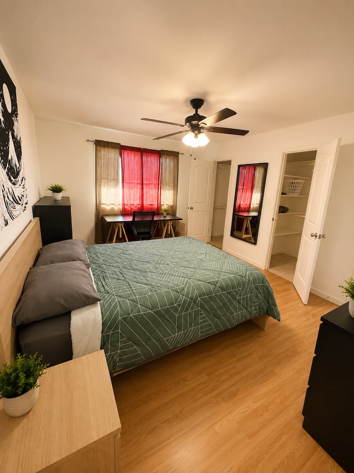 Ma-m Privat Room & Bath, Queen Bed, Pool, Near Asu - Tempe, AZ