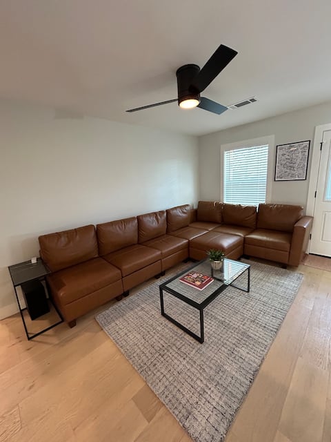 Successful Airbnb property: Brand-New Interior 4BR | Central Austin Access in Sweetbriar