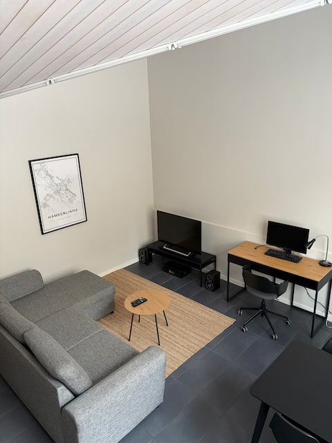 Top Airbnb: Separate guest house with kitchen and wood-fired sauna in Hämeenlinna