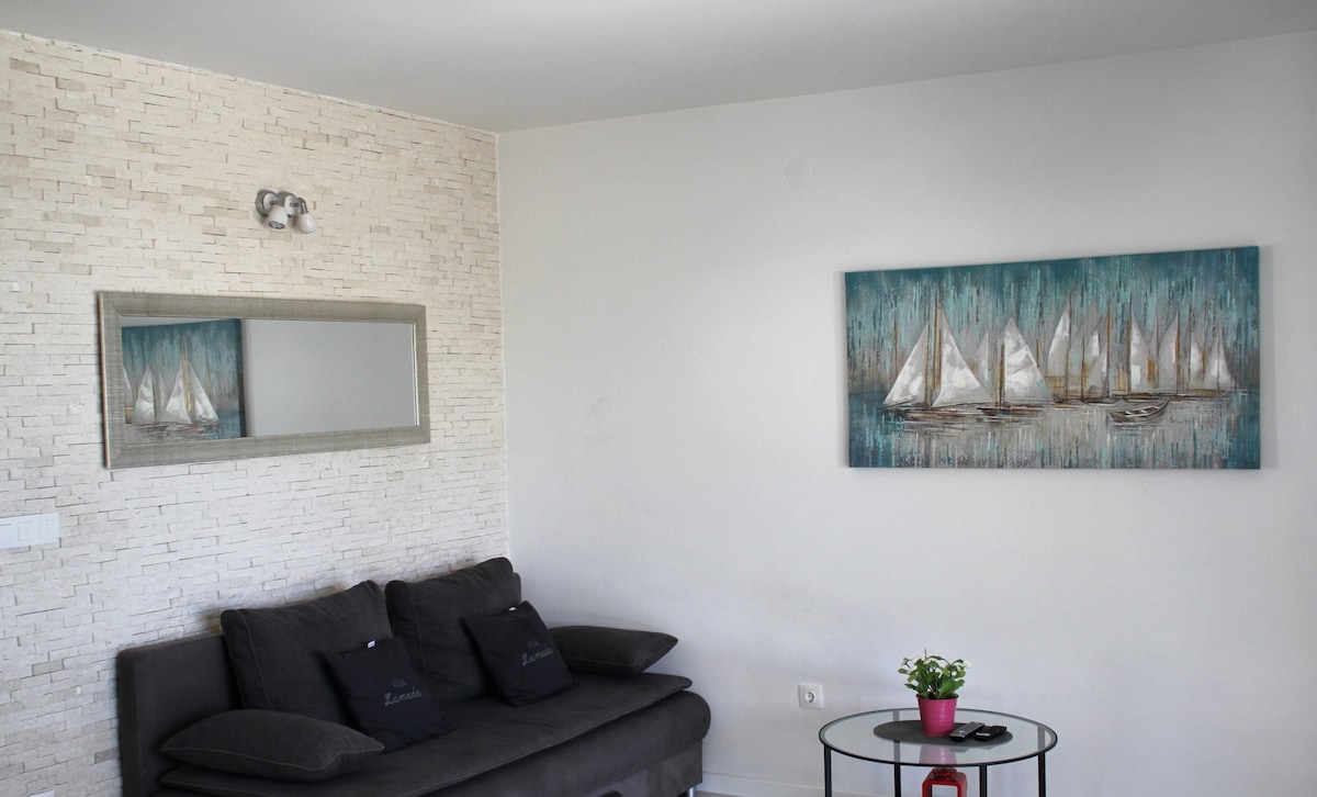 ห้องนั่งเล่น