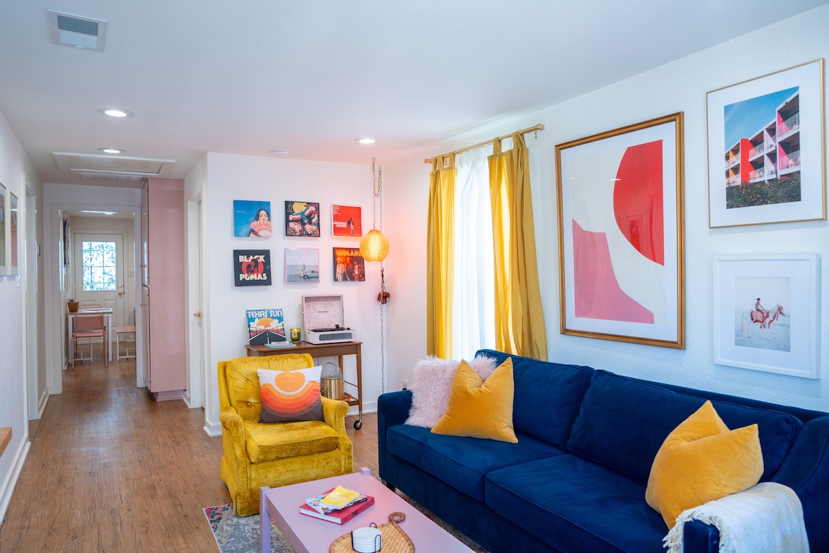 Walk to Downtown | 3BR Artsy Foodie Haven