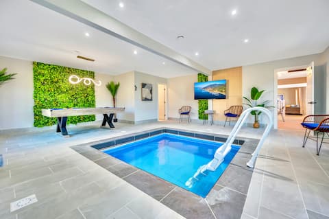 #1 Indoor Pool Celebrity Dance Floor Hot Tub Games