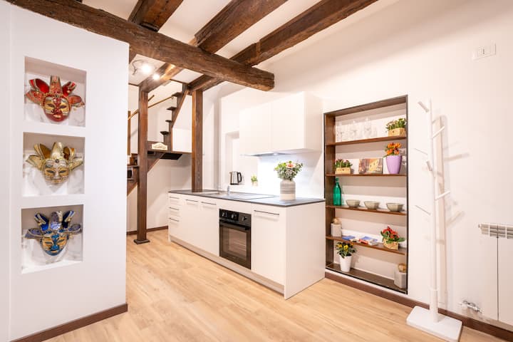 8 Minutes From Piazza San Marco, Live True Venice - Venice