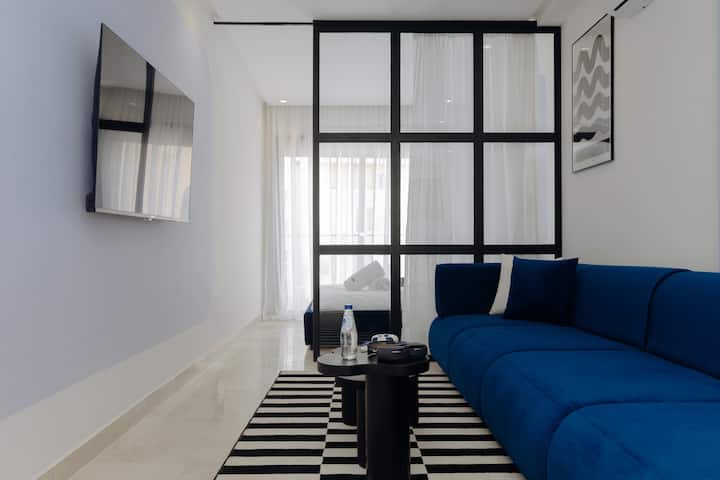 Stylish 2br Apartment In Central Bourgogne - カサブランカ