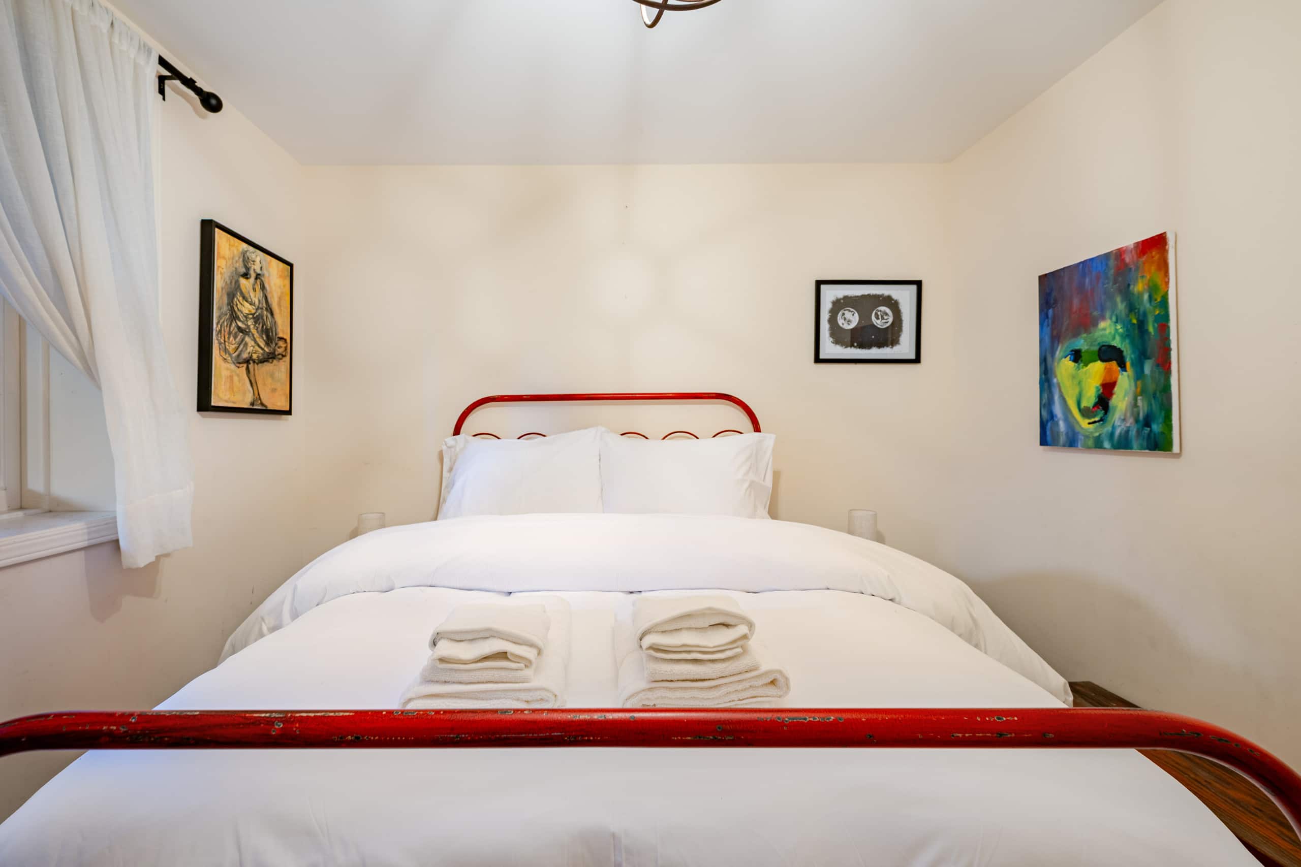 Home in San Francisco · ★4.0 · 3 bedrooms · 3 beds · 2 baths - Image 27