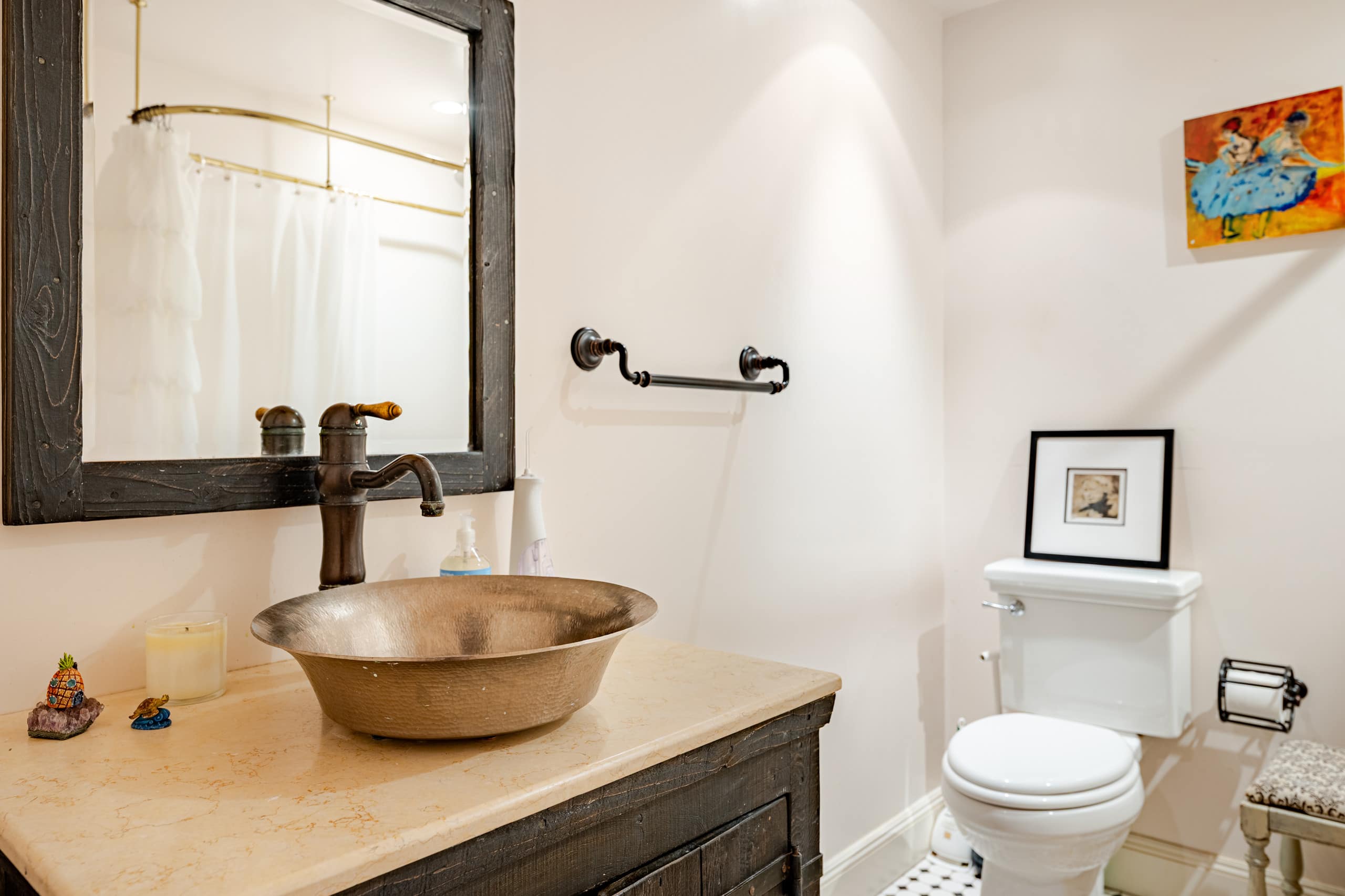 Home in San Francisco · ★4.0 · 3 bedrooms · 3 beds · 2 baths - Image 35