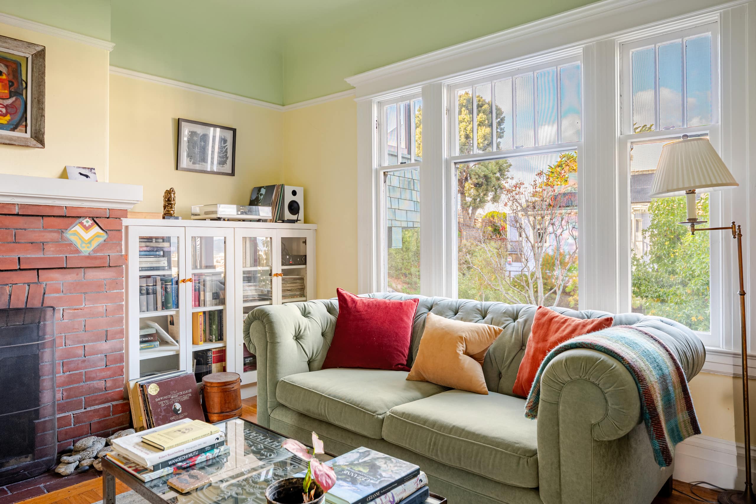 Home in San Francisco · ★4.0 · 3 bedrooms · 3 beds · 2 baths - Image 4