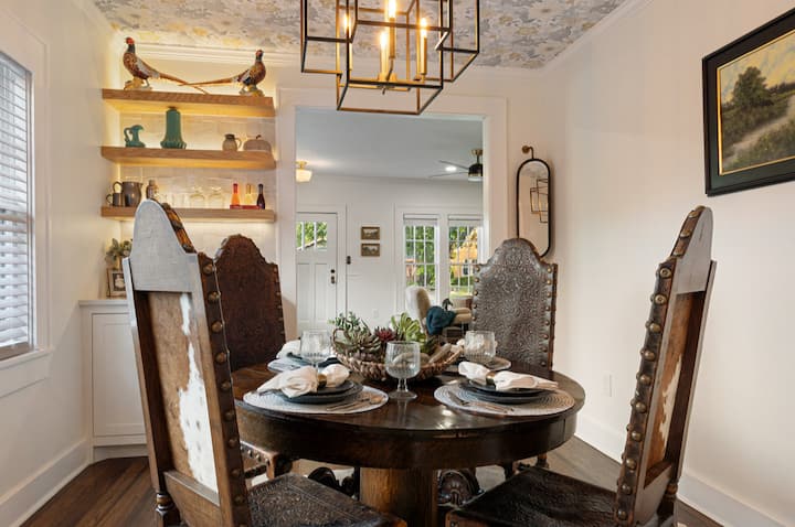 1920s Vibe Near College/museums, 2 Kings/1 Bath Ev - Amarillo
