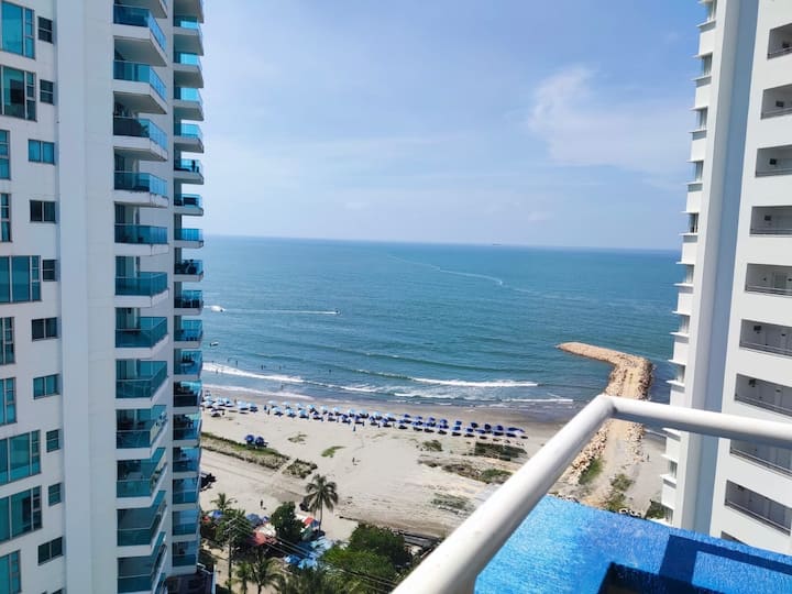 Apartamento Luminoso Y Cómodo Frente A La Playa - Cartagena