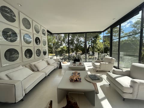 Popular Airbnb listing: House in a gated community in La Serena, Mendiolaza in Villa Allende