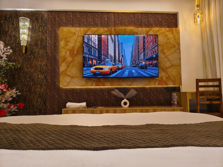 Cozycostays Suite Rooms - Lucknow