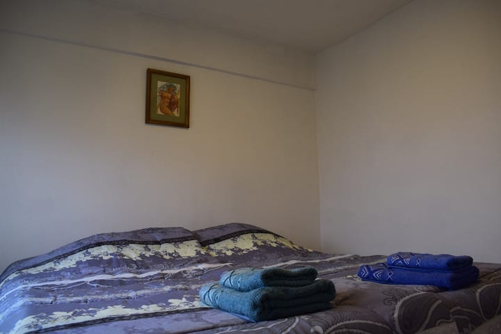 غرفة النوم 1