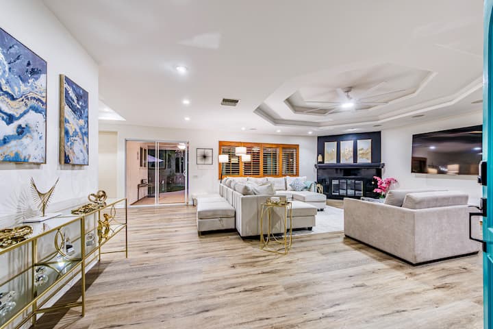 Palm Diamond/luxury Pool &Golf Oasis/ Pool Vibes! - Palm Springs, CA