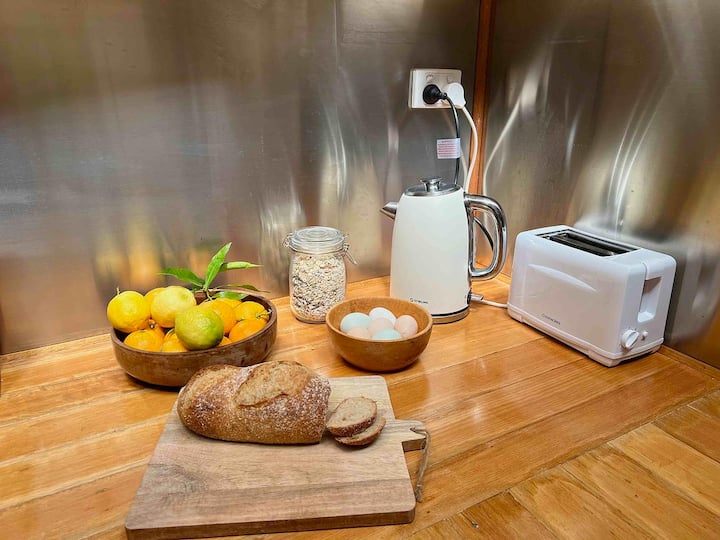 The Stables, Farm Stay On The Mornington Peninsula - Red Hill