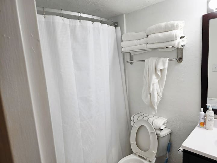 Gorgeous Views Gorgeous Beach Vacation Getaway! - Sunny Isles Beach