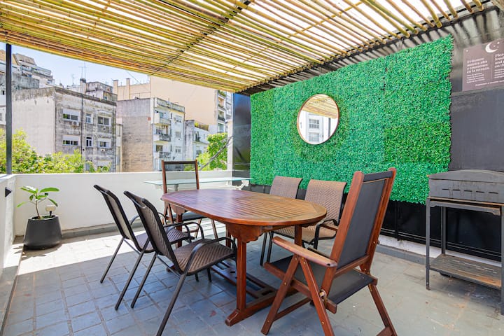 Hermoso Ph Tipo Casa Con Terraza - 