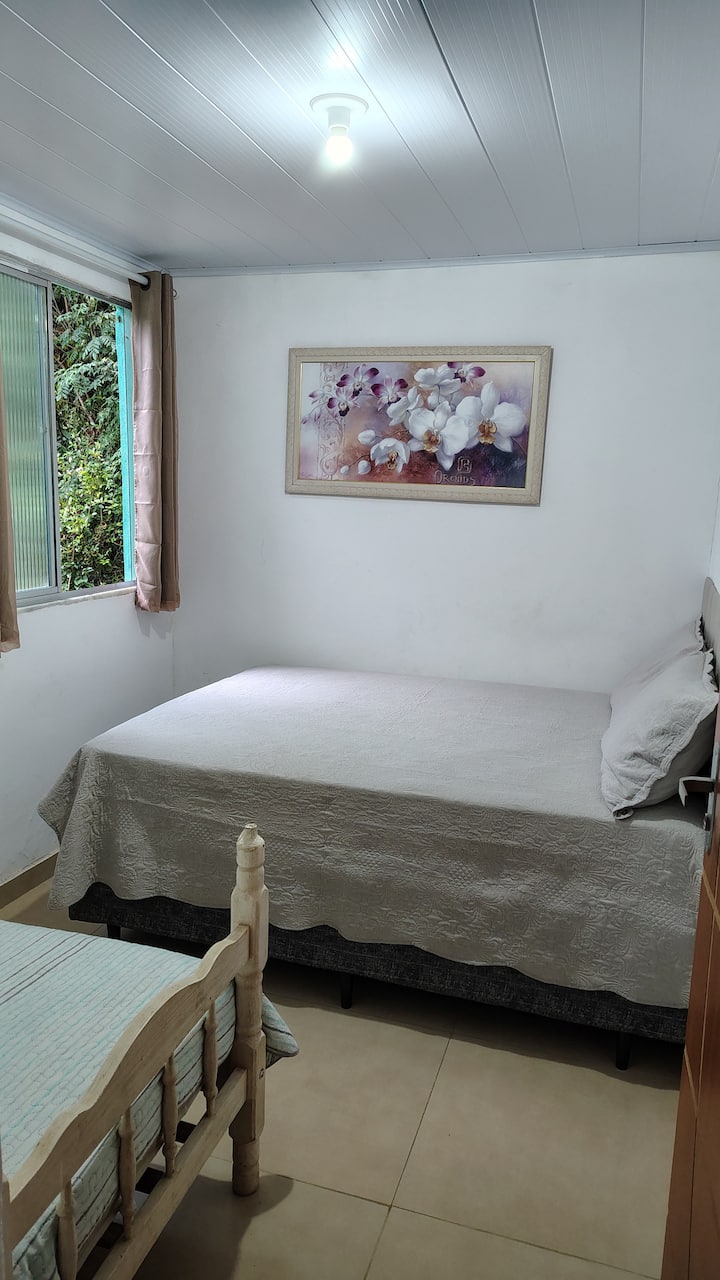 Dhomë gjumi 1