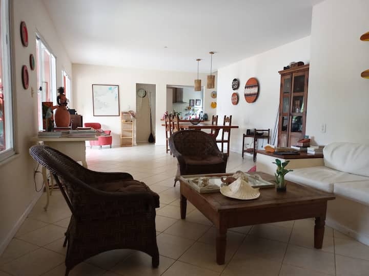 Casa Em Praia Maravilhosa Com Vista A 1.30m Do Rio - Mangaratiba