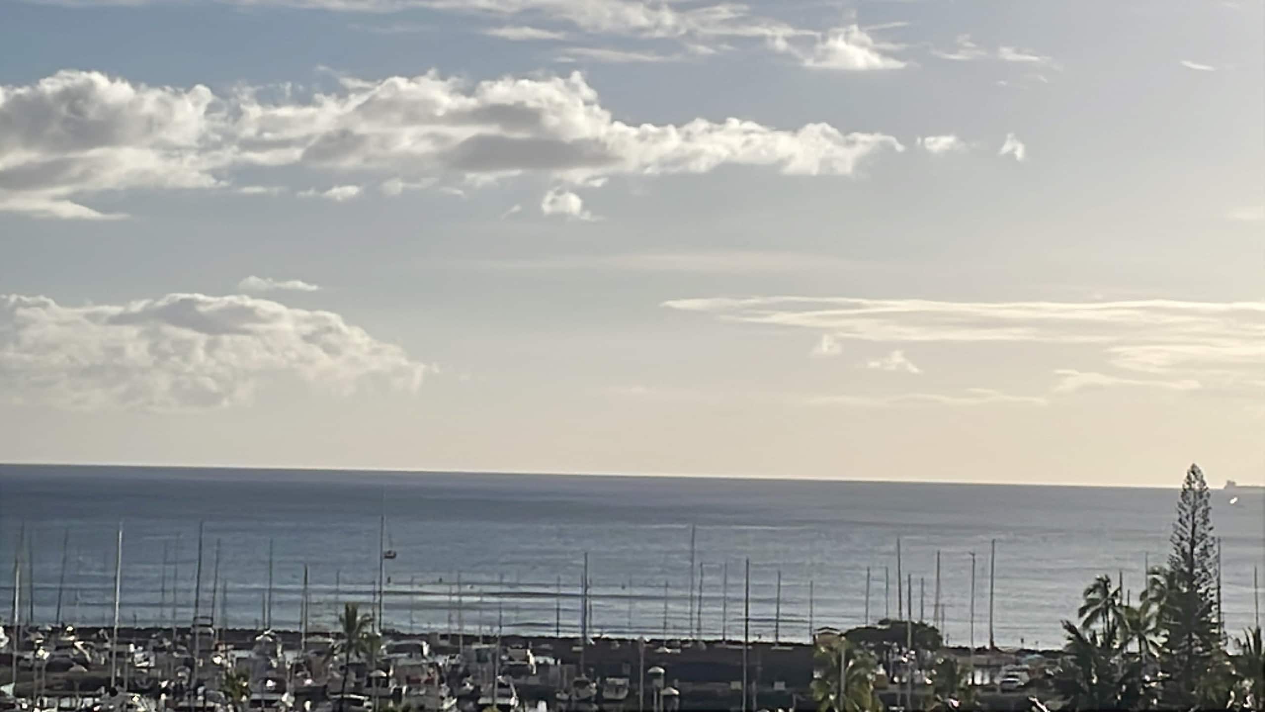 New Ocean View Condominium. Free Parking - Image 1