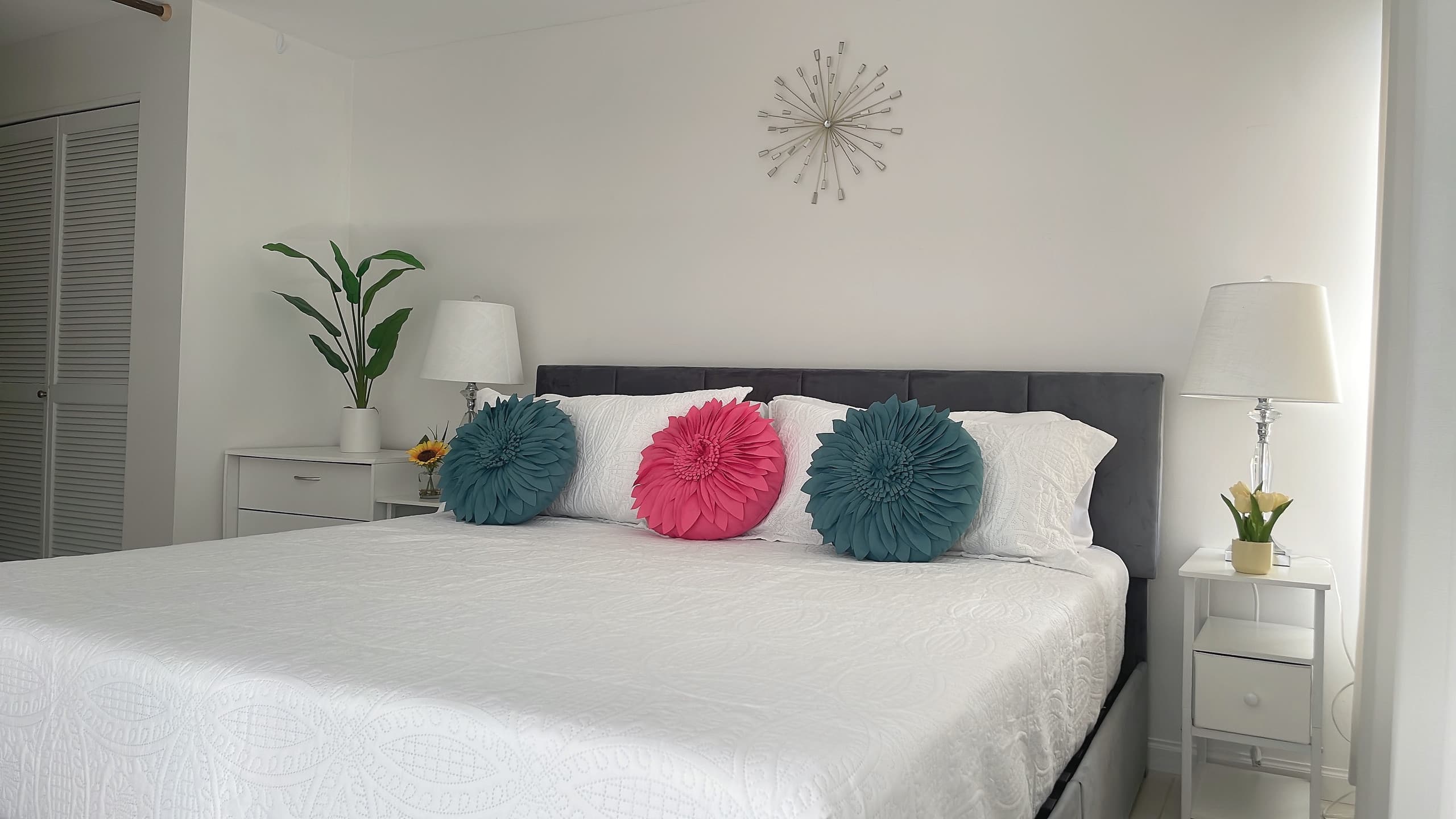 New Ocean View Condominium. Free Parking - Image 13