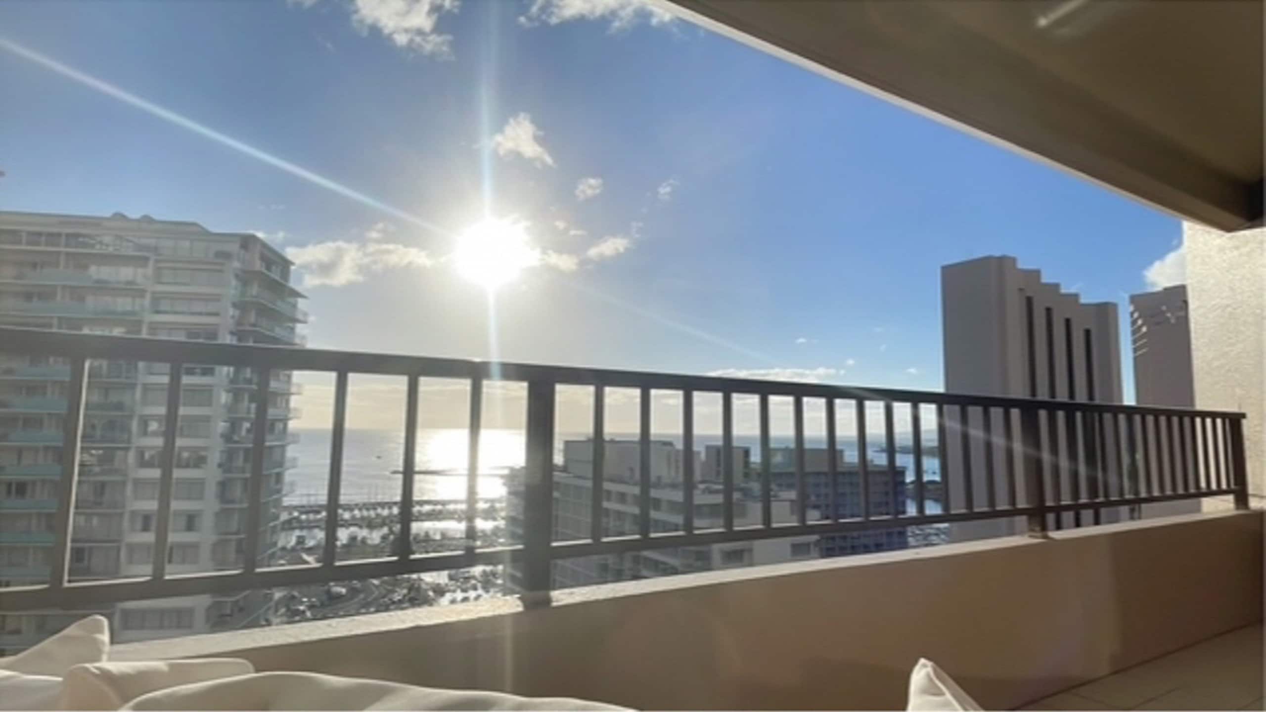 New Ocean View Condominium. Free Parking - Image 22