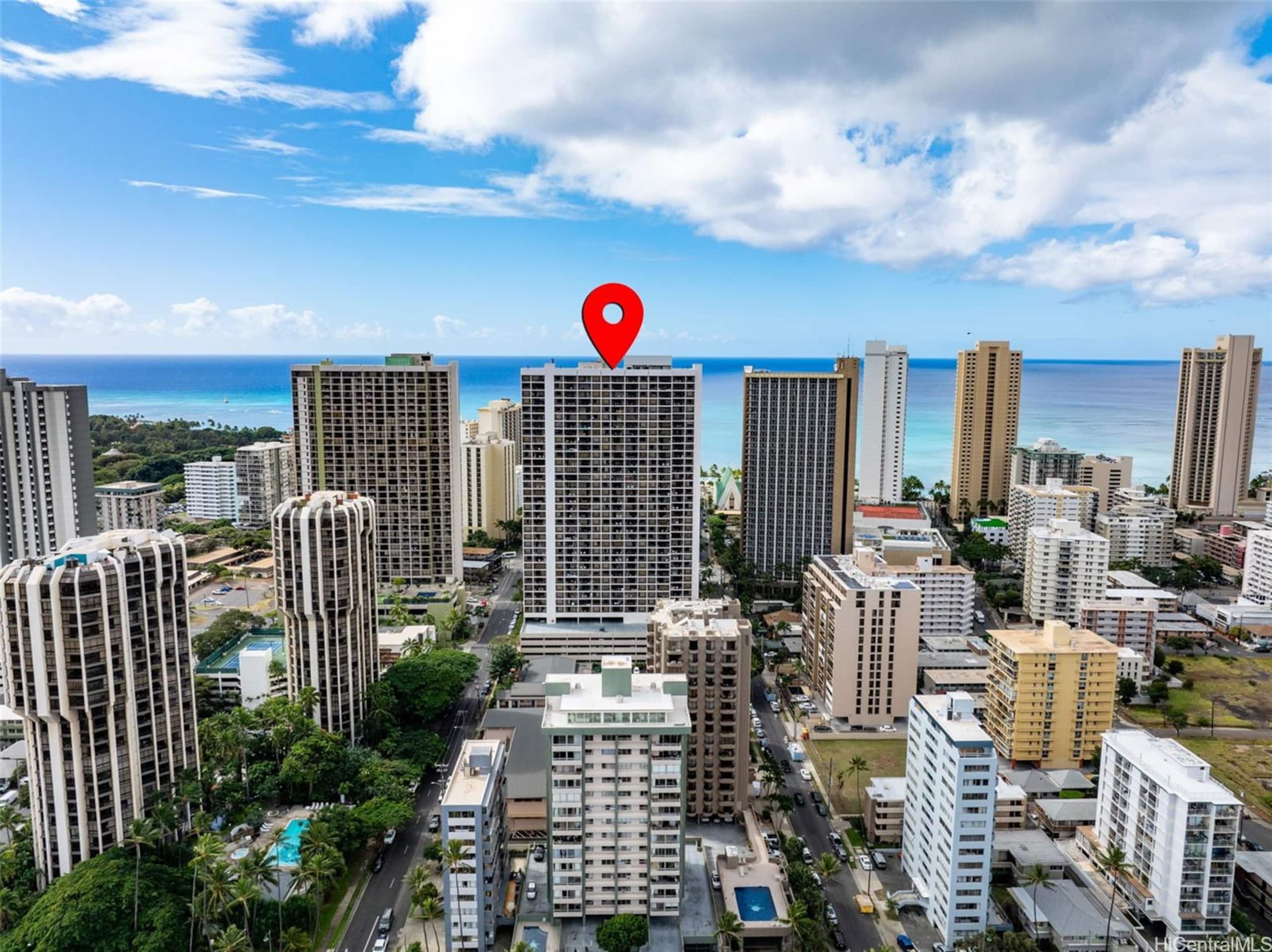 18F-Tropical Paradise-Waikiki Banyan 1BR/Parking! - Image 56