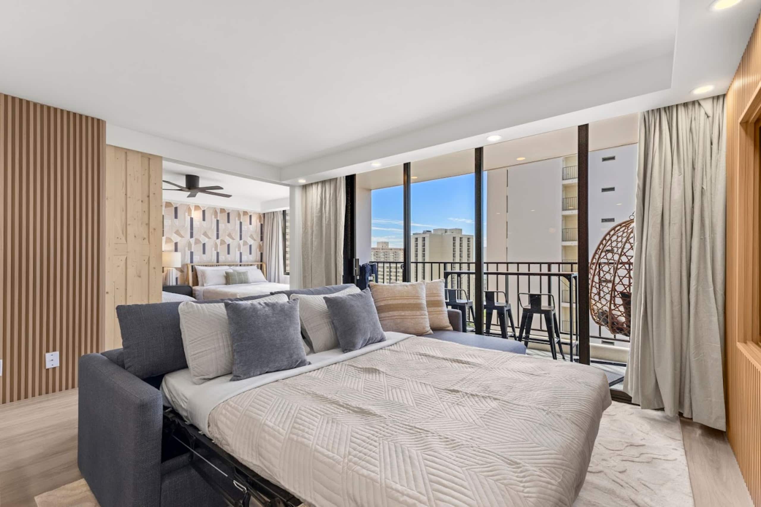 18F-Tropical Paradise-Waikiki Banyan 1BR/Parking! - Image 13
