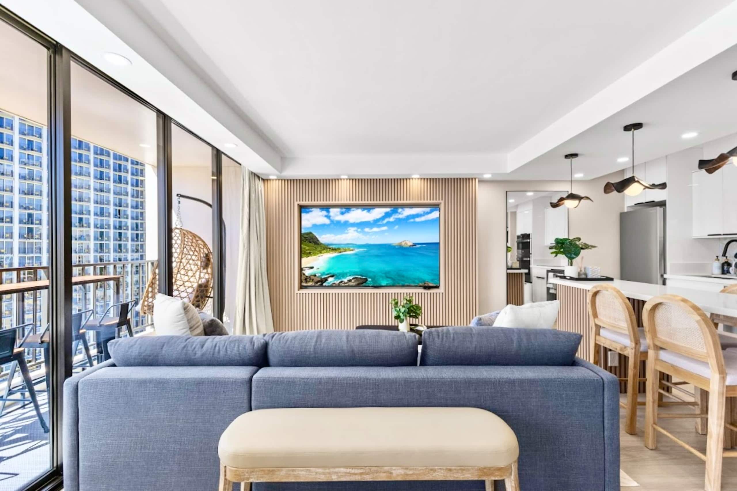 18F-Tropical Paradise-Waikiki Banyan 1BR/Parking! - Image 6