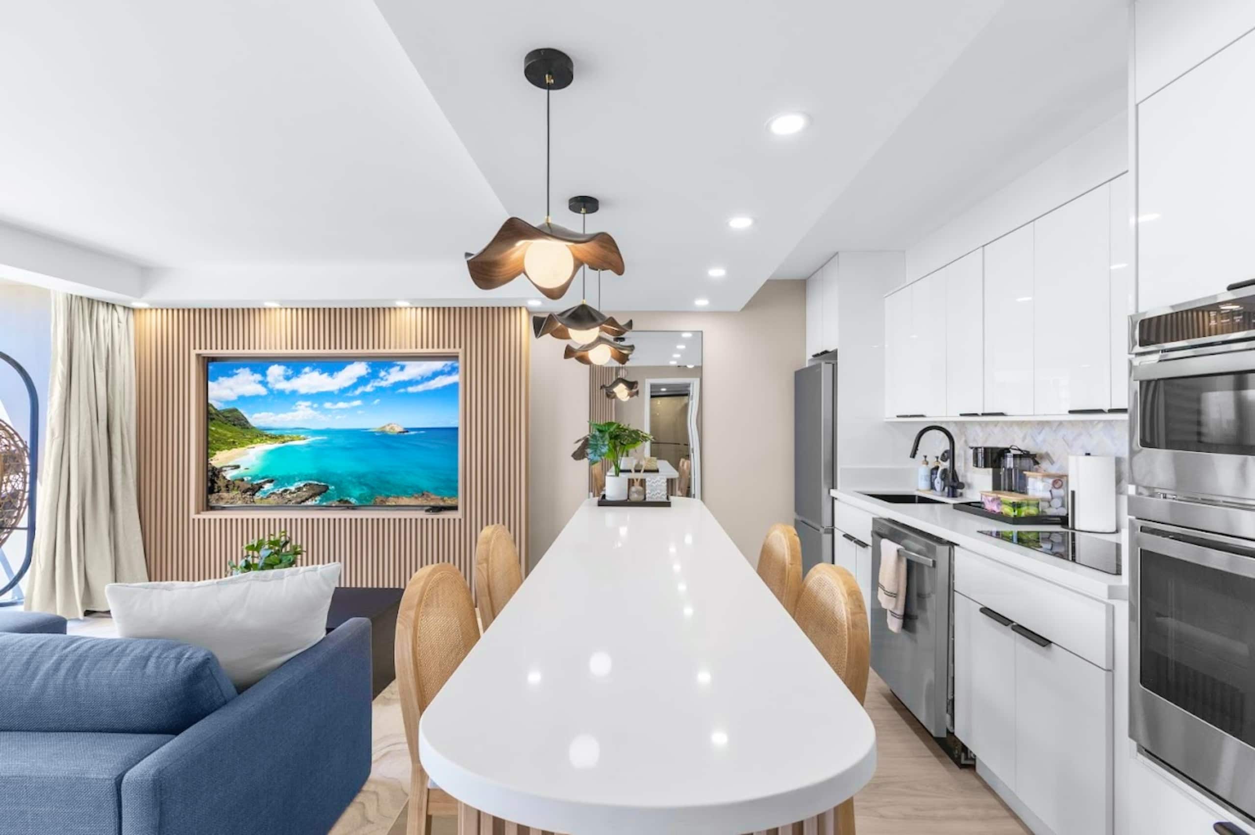 18F-Tropical Paradise-Waikiki Banyan 1BR/Parking! - Image 18
