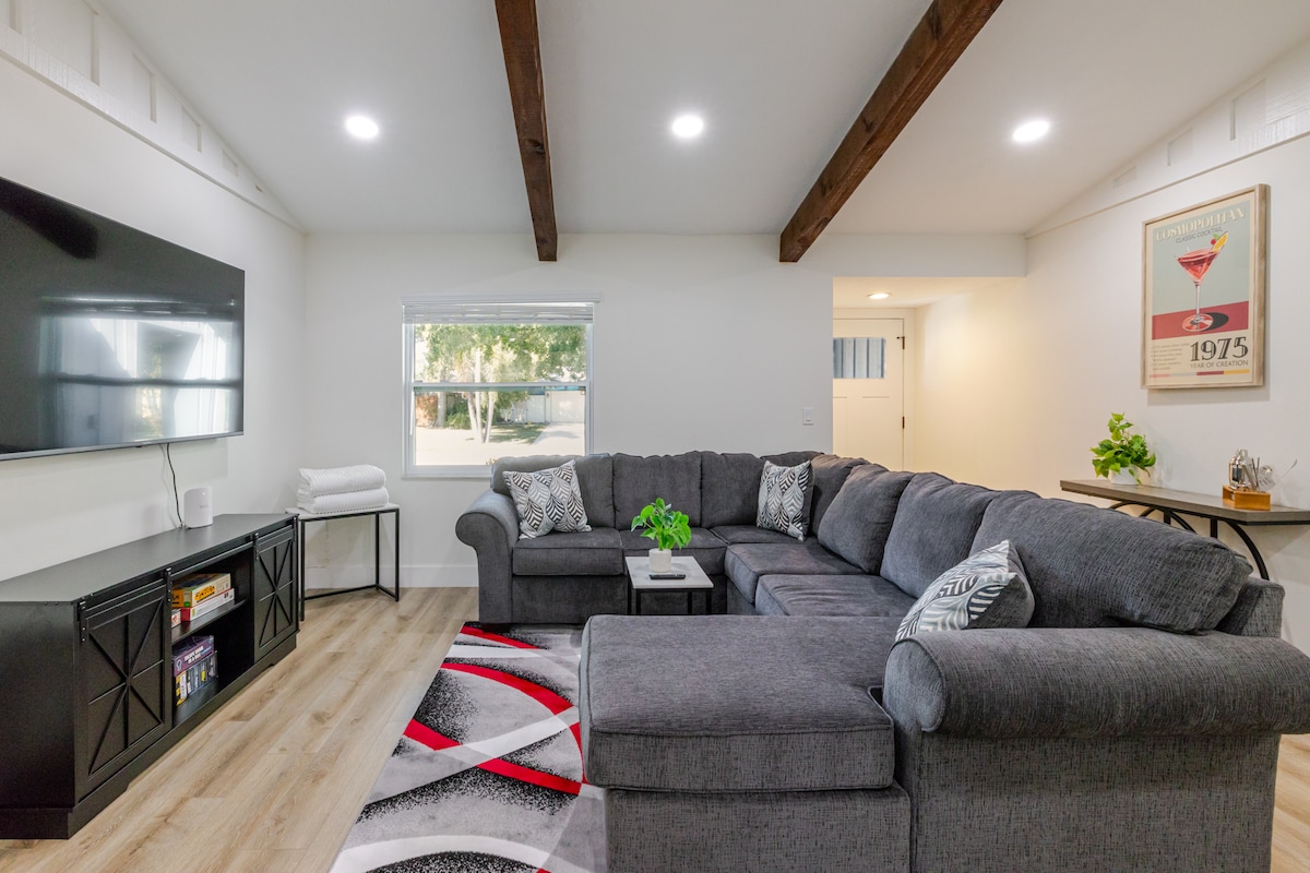 Top performing Airbnb: Sarasota Summer House in Ridge Wood Heights
