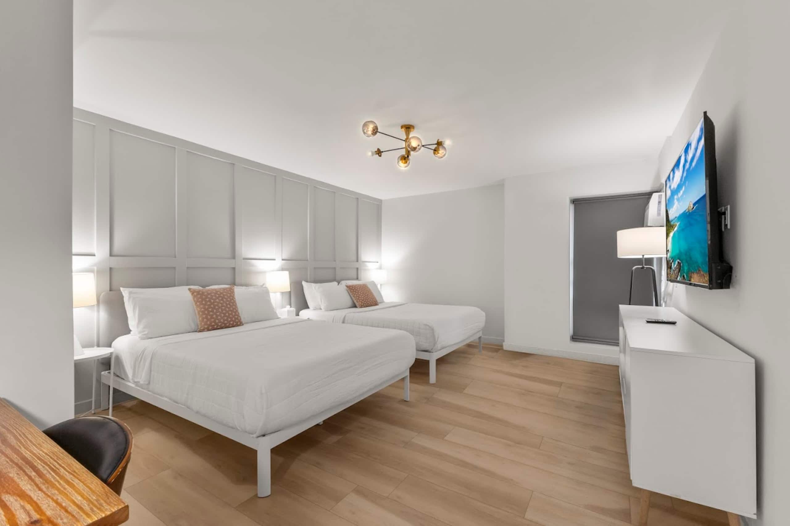 Home in Honolulu · ★4.79 · 2 bedrooms · 4 beds · 2 private baths - Image 34
