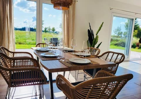 Grand Mountain Apartment. The Art to Live