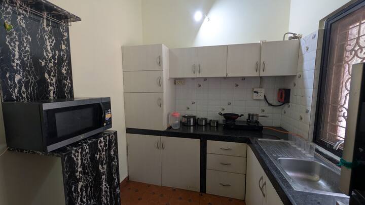 Full kitchen image 5