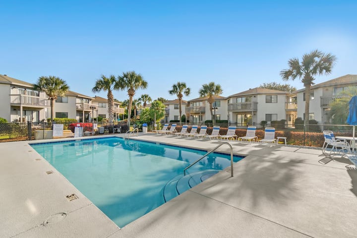 Modern Retreat | Pool | Walk To Beach - Miramar Beach