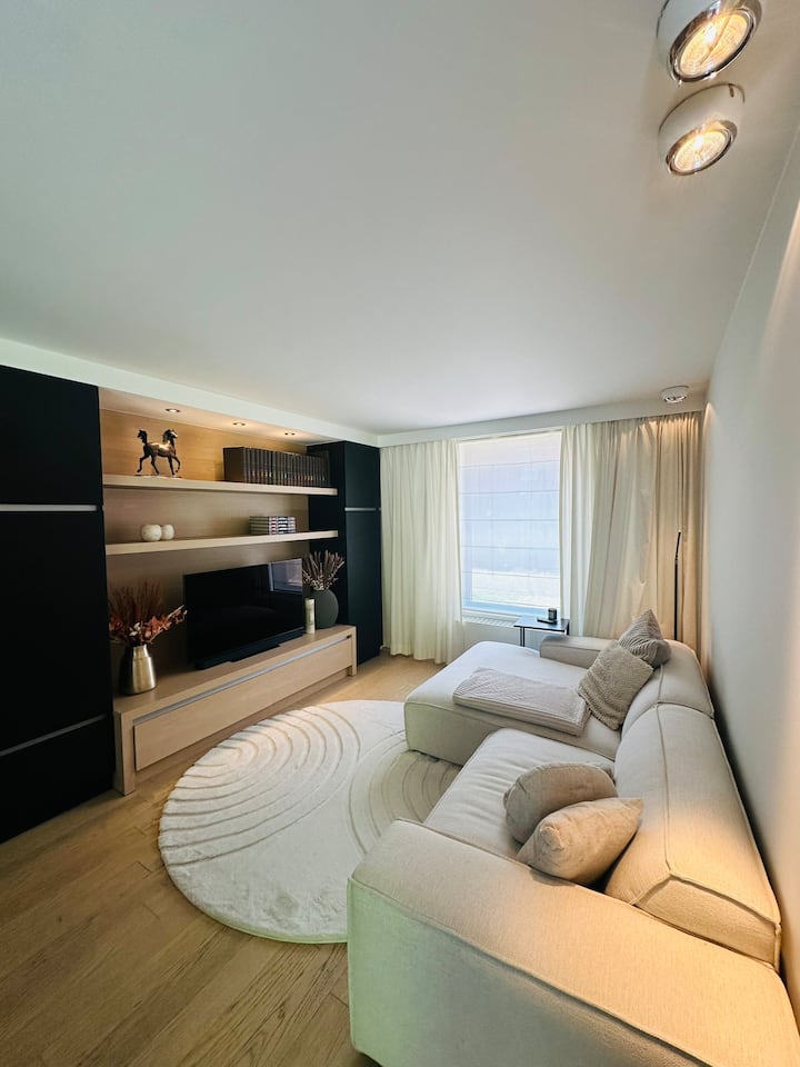 Prachtig Huis In Hasselt Met Parking - Alken