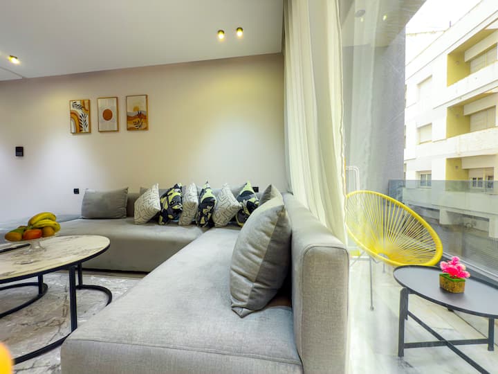 Cosy Maarif 107- Emplacement Idéal Avec Balcon - Casablanca