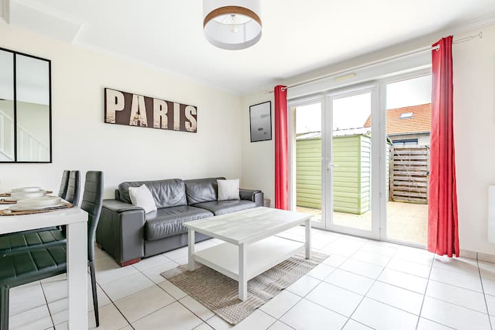 La Maison Mazarin – Maison Cosy Avec Parking - Fresnes
