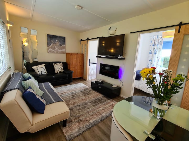 Sunny Corner Chalet - The Lizard