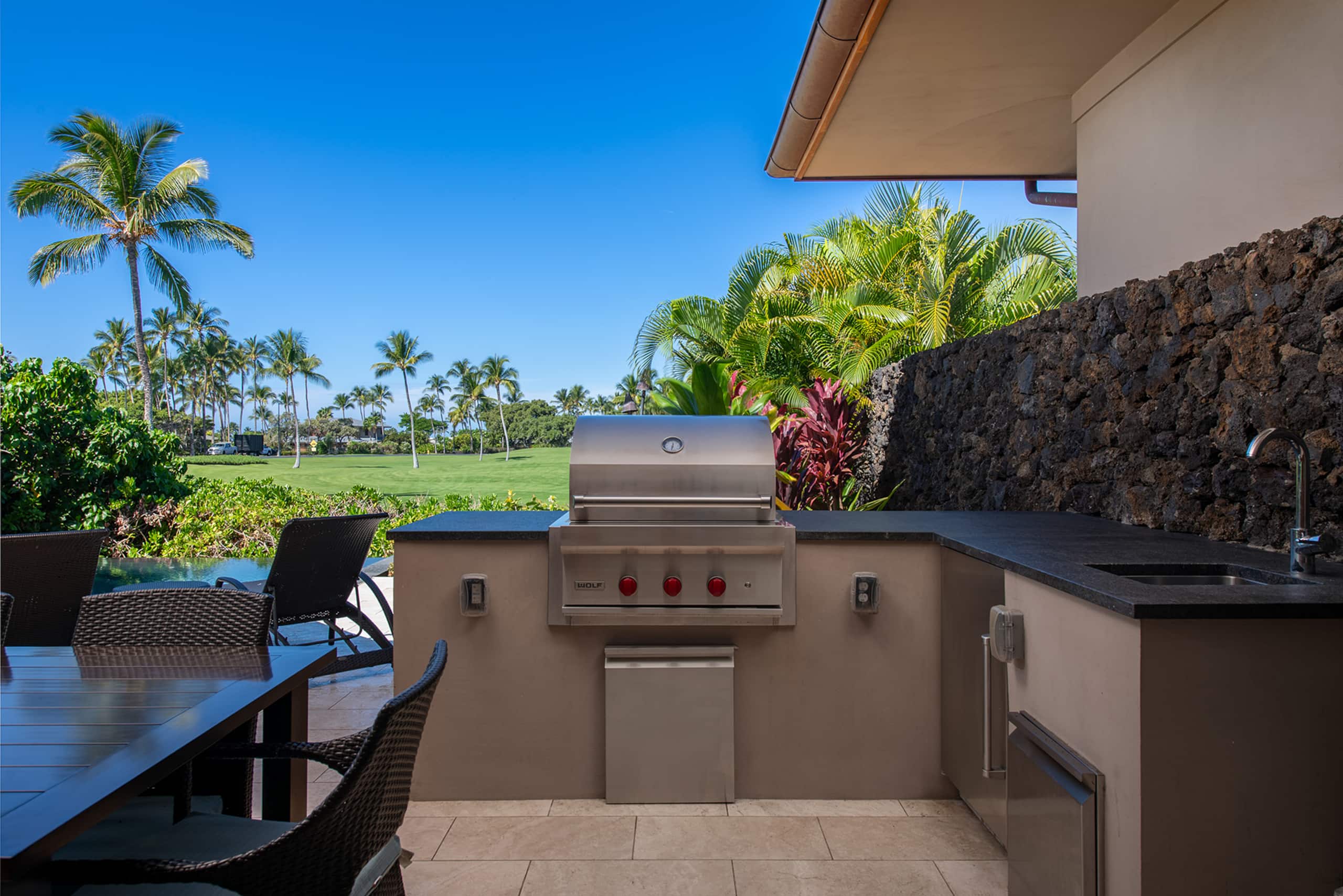 Home in Waimea · ★5.0 · 4 bedrooms · 5 beds · 4.5 baths - Image 12