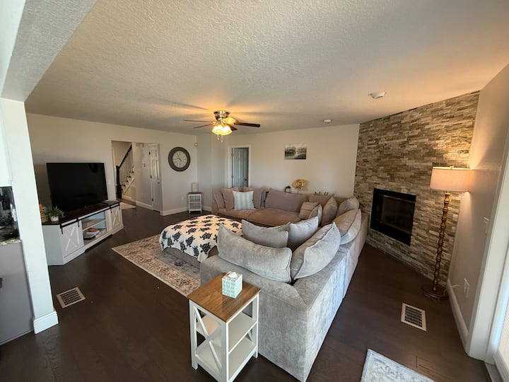 Lakewales Lakehouse - 1 Minute From Bella Cosa - Lake Wales, FL