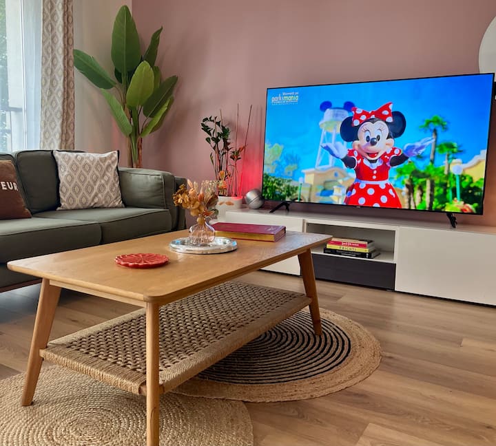 Grand Studio 47m² • Disneyland Paris
Parking Privé - Île-de-France