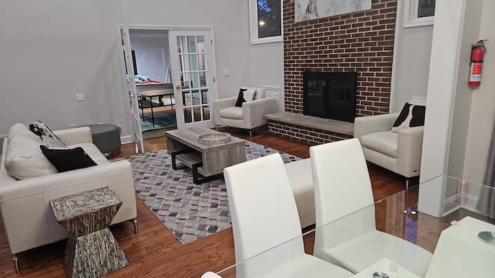 Jersey Shore Luxury Home - Toms River, NJ