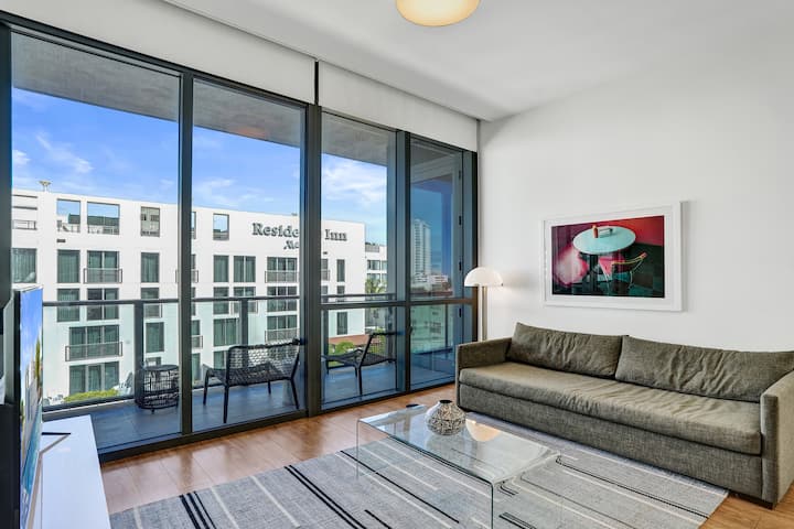 17west Spacious 2br Apartment With Balcony 404 - South Beach, FL