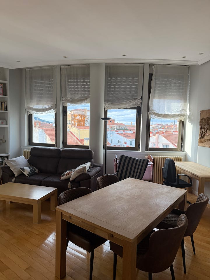 غرفة المعيشة